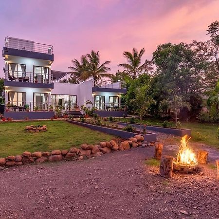 Saffronstays Lakeview Nivara - Farm Stay Villa With Private Pool Near Pune Bagian luar foto