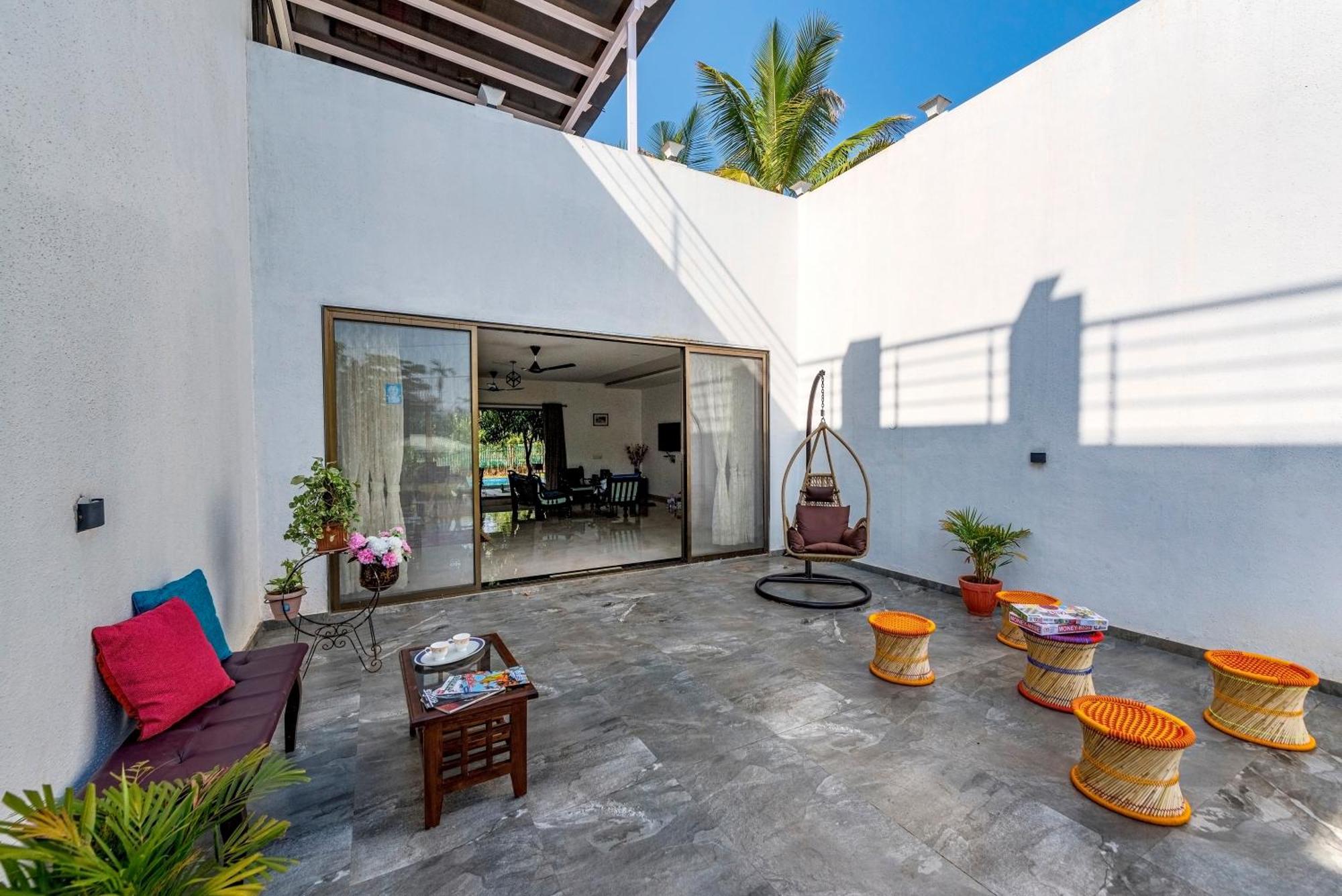 Saffronstays Lakeview Nivara - Farm Stay Villa With Private Pool Near Pune Bagian luar foto