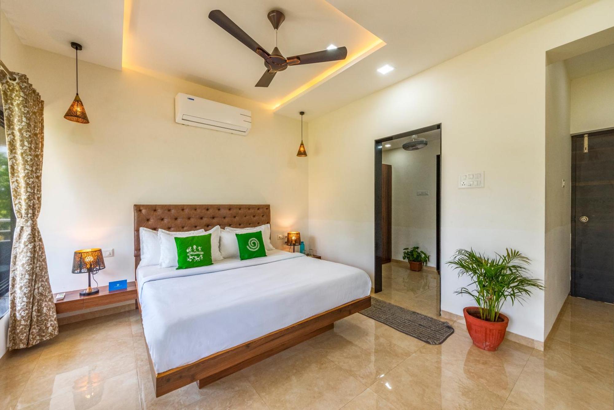 Saffronstays Lakeview Nivara - Farm Stay Villa With Private Pool Near Pune Bagian luar foto